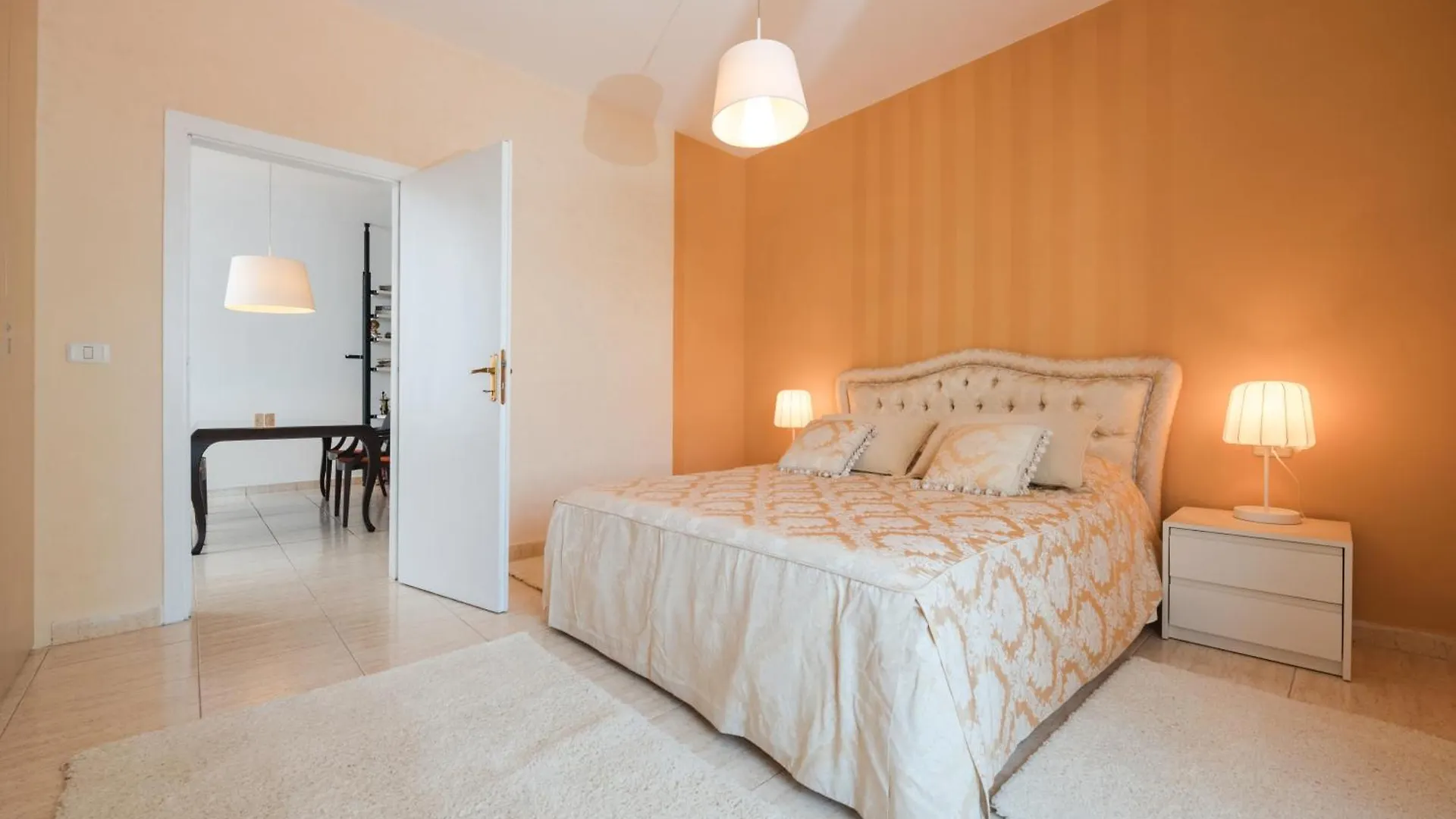 Downtown Apartment Tirana