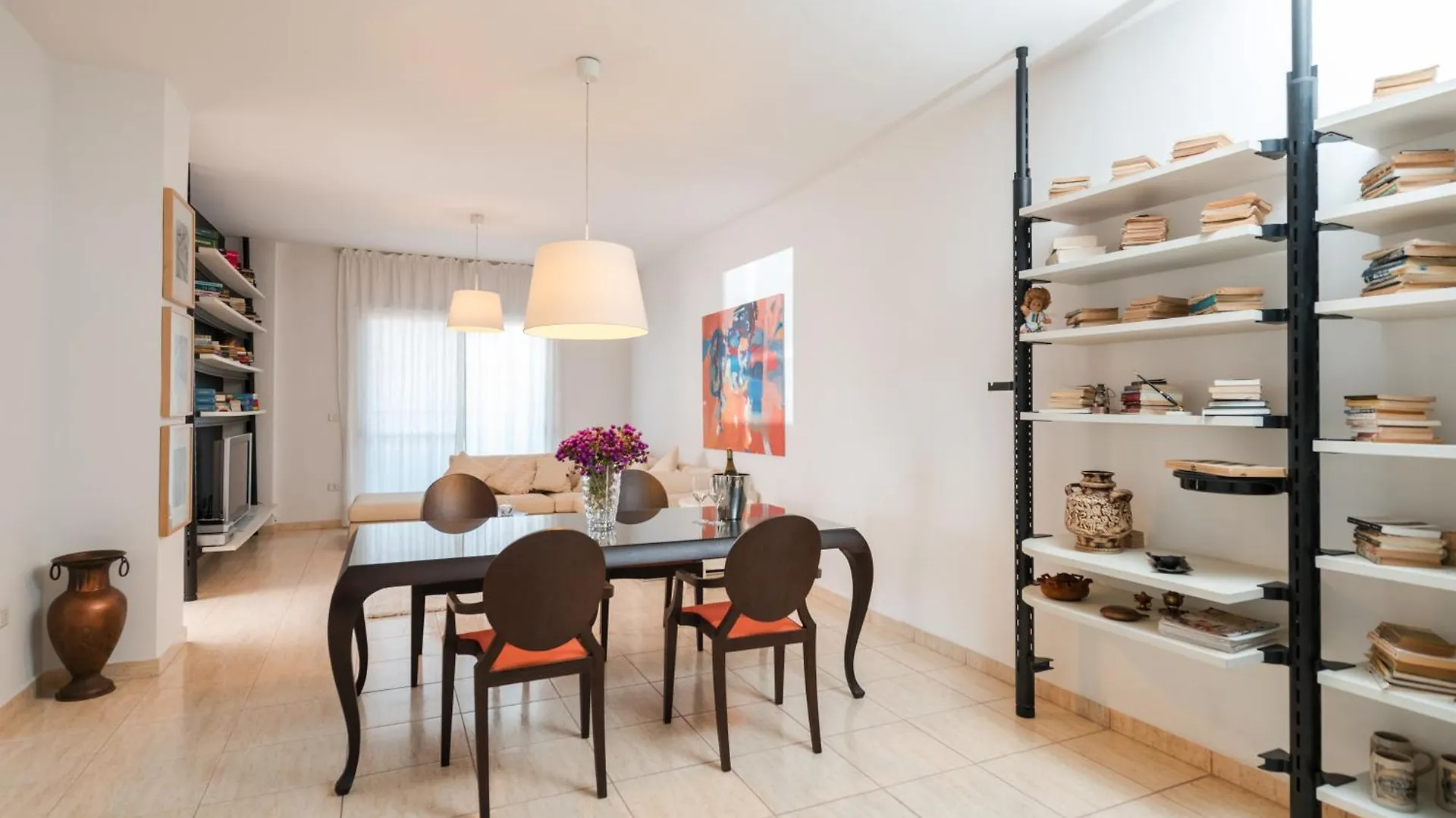 Downtown Apartment Tirana